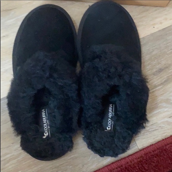 Kookaburra by UGG black slipper - Picture 2 of 5